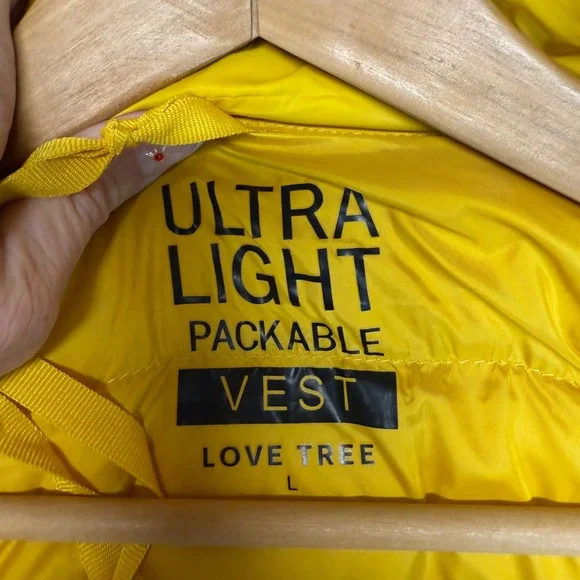 Love Tree Ultra‎ Light Packable Vest Yellow Compact Travel Layering Size L - Picture 3 of 9